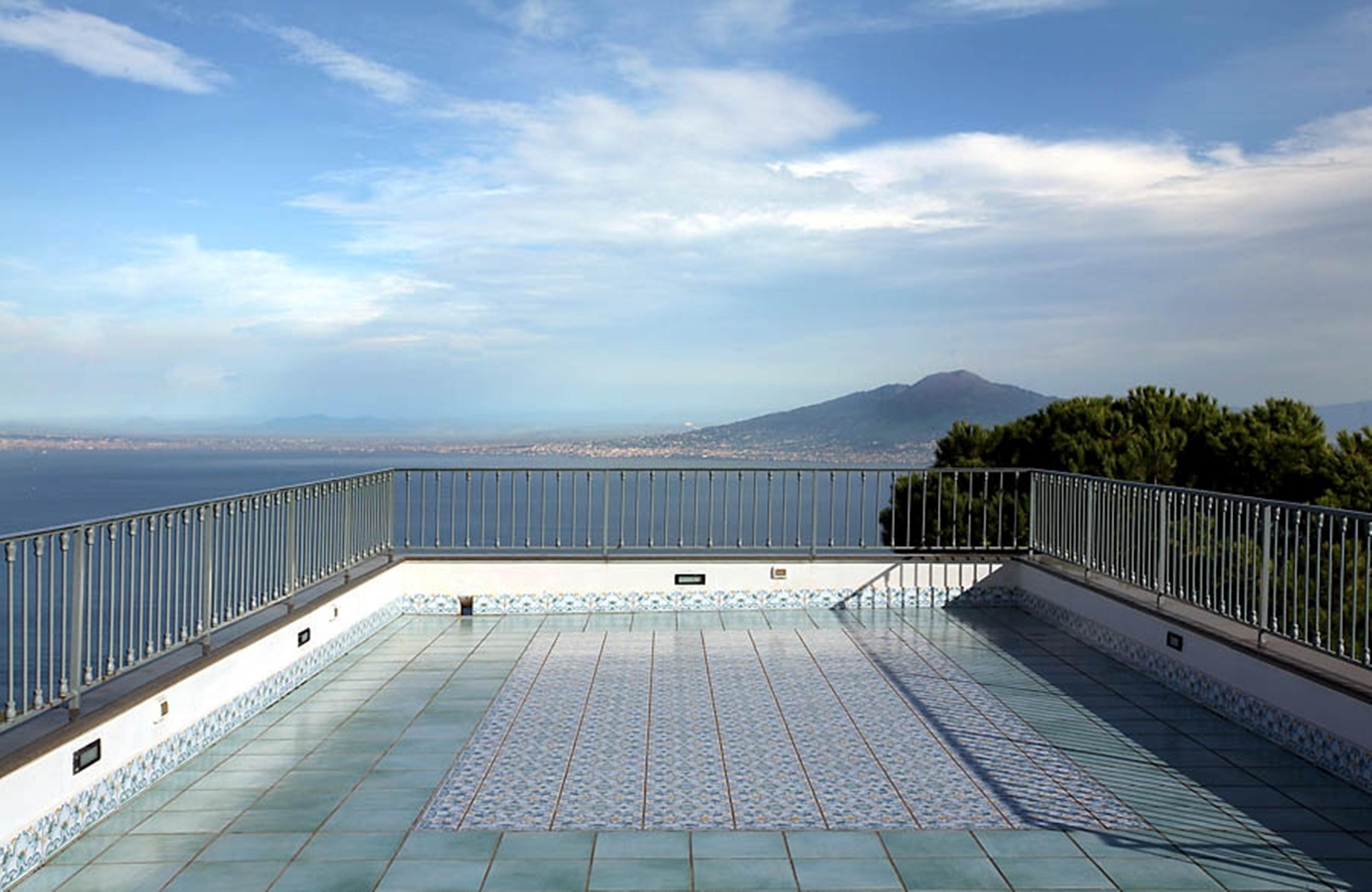 Oasi Olimpia Relais Hotel Sant'Agata sui due Golfi Eksteriør billede