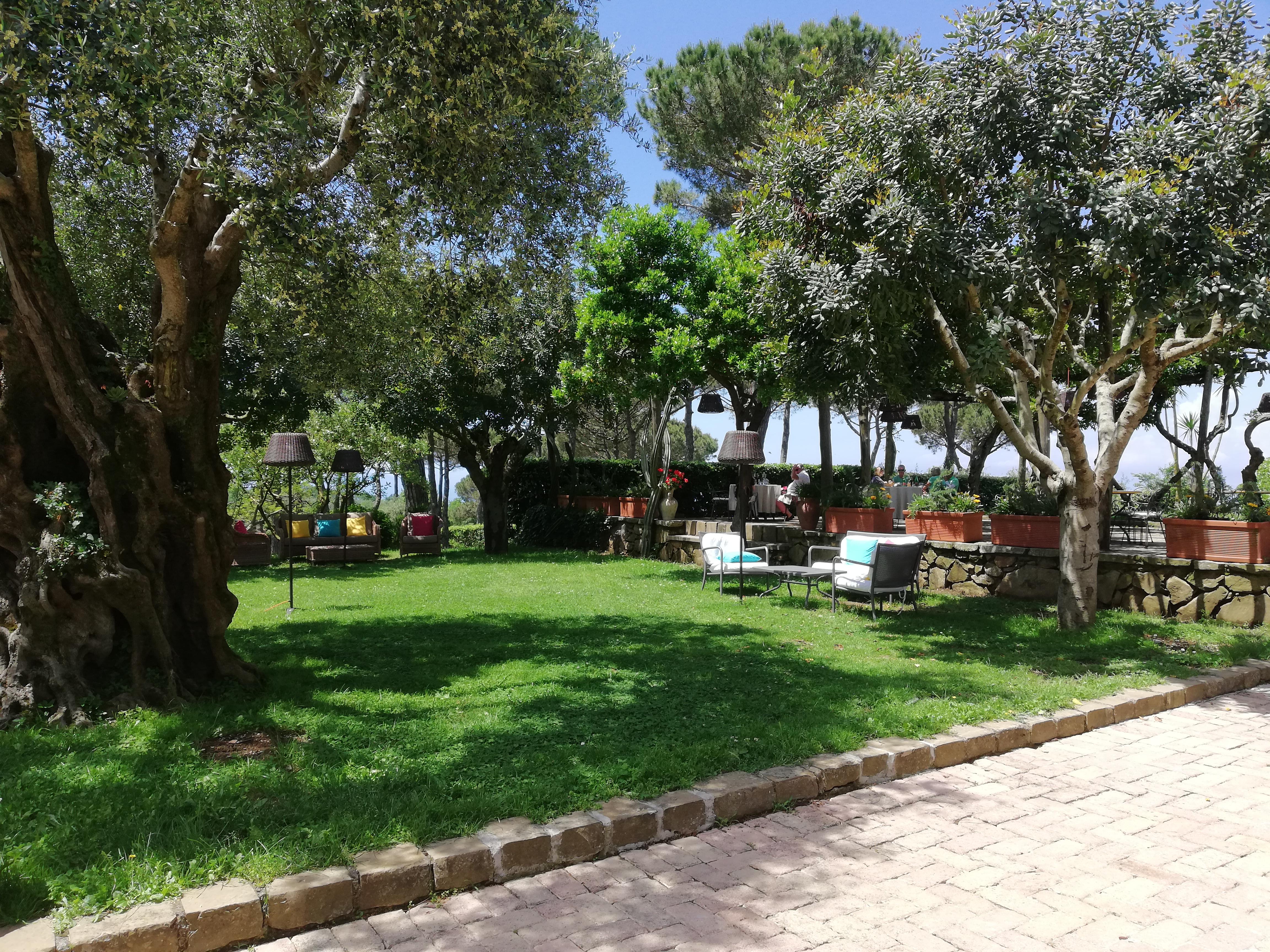 Oasi Olimpia Relais Hotel Sant'Agata sui due Golfi Eksteriør billede