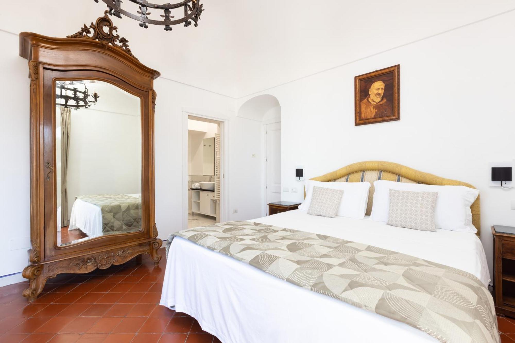 Oasi Olimpia Relais Hotel Sant'Agata sui due Golfi Eksteriør billede