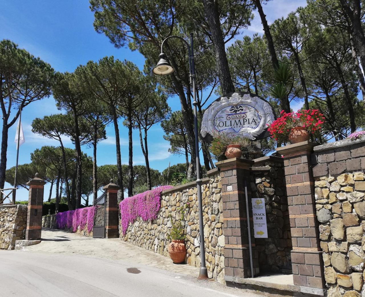 Oasi Olimpia Relais Hotel Sant'Agata sui due Golfi Eksteriør billede